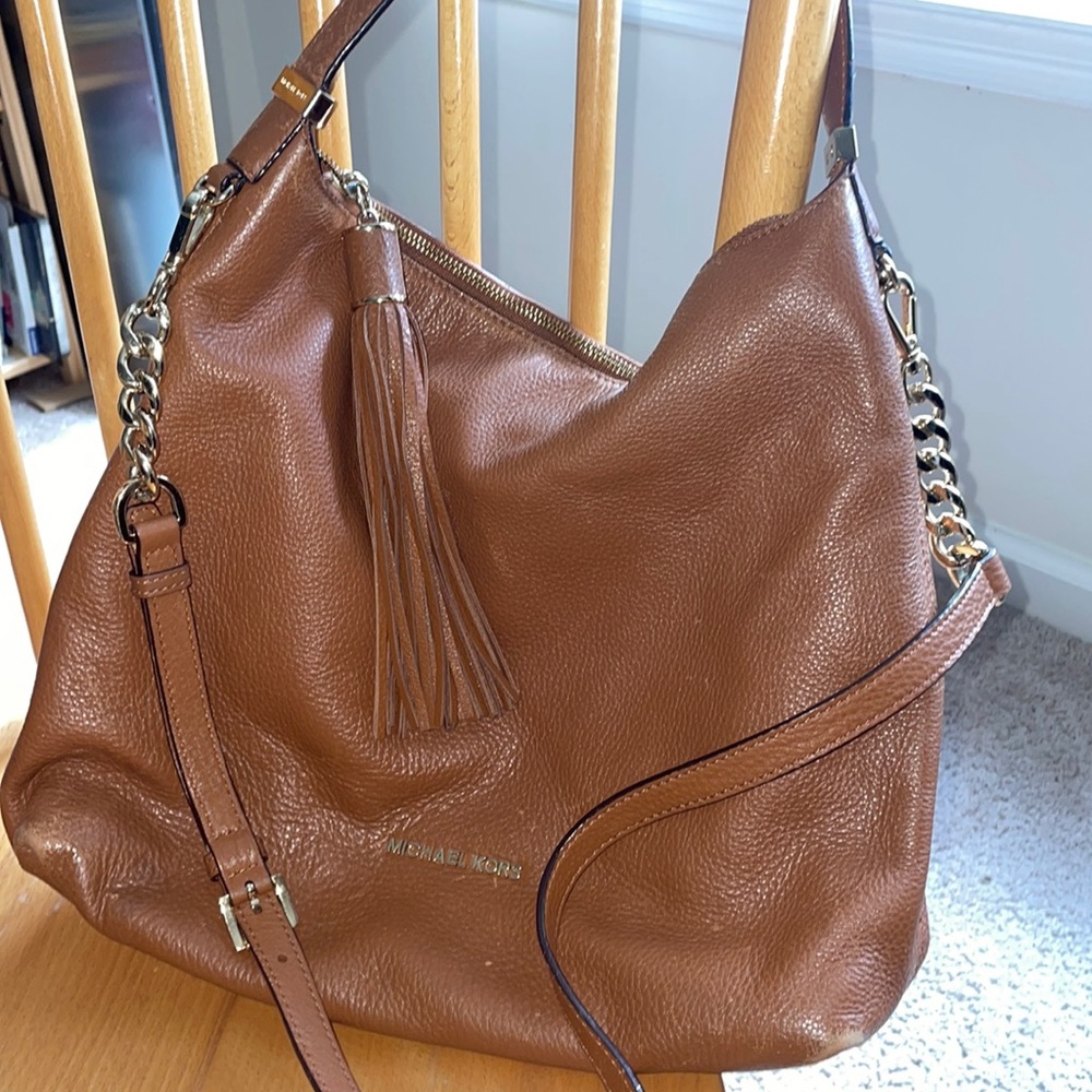 Michael Kors Bedford Hobo Pebbled Leather